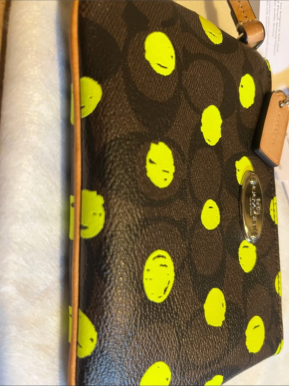 Coach wristlet black